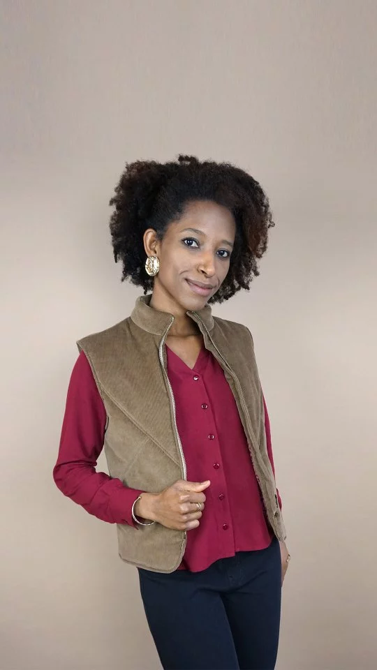 Mon nouveau patron Yumiko s’accorde à merveille avec le gilet Augustin et le manteau Linea ! Vous aimez ce look ? Retrouvez les patrons sur ma boutique 🖤

Et n’oubliez pas, vous avez -10% sur tous mes patrons avec le code SNAPLYCADIA jusqu’au 16 décembre 😎

🇬🇧 My new Yumiko pattern matches wonderfully with the Augustin cardigan and Linea coat! Do you like this look? Find the patterns on my store 🖤

And don't forget, you can get 10% off all my patterns with the code SNAPLYCADIA until December 16 😎

#lldcyumiko #ootd #sewingfashion #couturehiver #isew #sewinglove #jecoudsmagarderobe #leslubiesdecadia #coudre #faitparmesdixdoigts