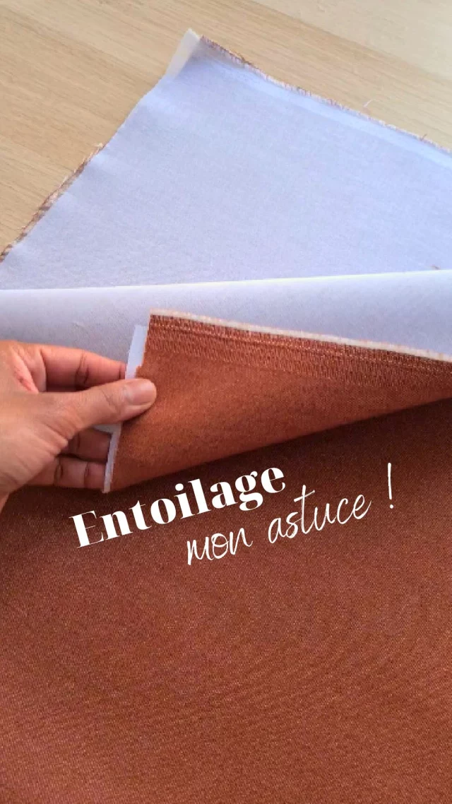 Pour ma veste Abysse, j’ai utilisé un entoilage tissé en 100% coton. Il s’agit de la référence G710 de la marque Vlieseline. Retrouvez le patron sur ma boutique ✨

🇬🇧 For my Abysse jacket, I used a 100% cotton woven interfacing. It’s reference G710 from the brand Vlieseline. Find the pattern in my shop ✨

#leslubiesdecadia #lldcabysse #patrondecouture #astucecouture #blogcouture #jefaismesvetements #faitparmesdixdoigts #entoilage #jecouds #diycouture